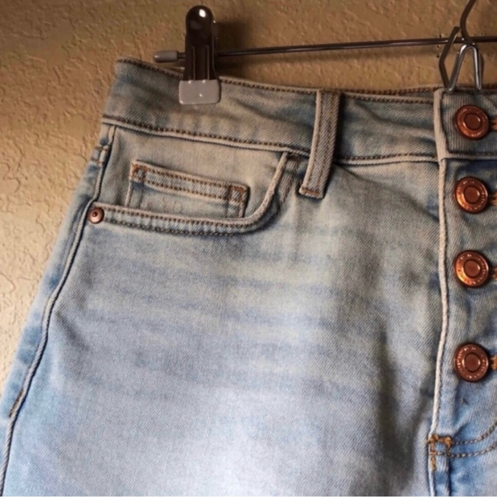 New Lauren Conrad Shorts Super High Rise Cutoff Denim Blue Jean Shorts Women’s 4 - Picture 3 of 13